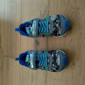 Tsukihoshi shoes